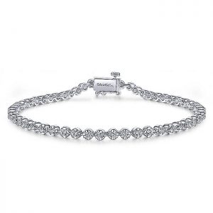 Round Cut Diamond Accent Tennis Bracelet Set in 14k White Gold
