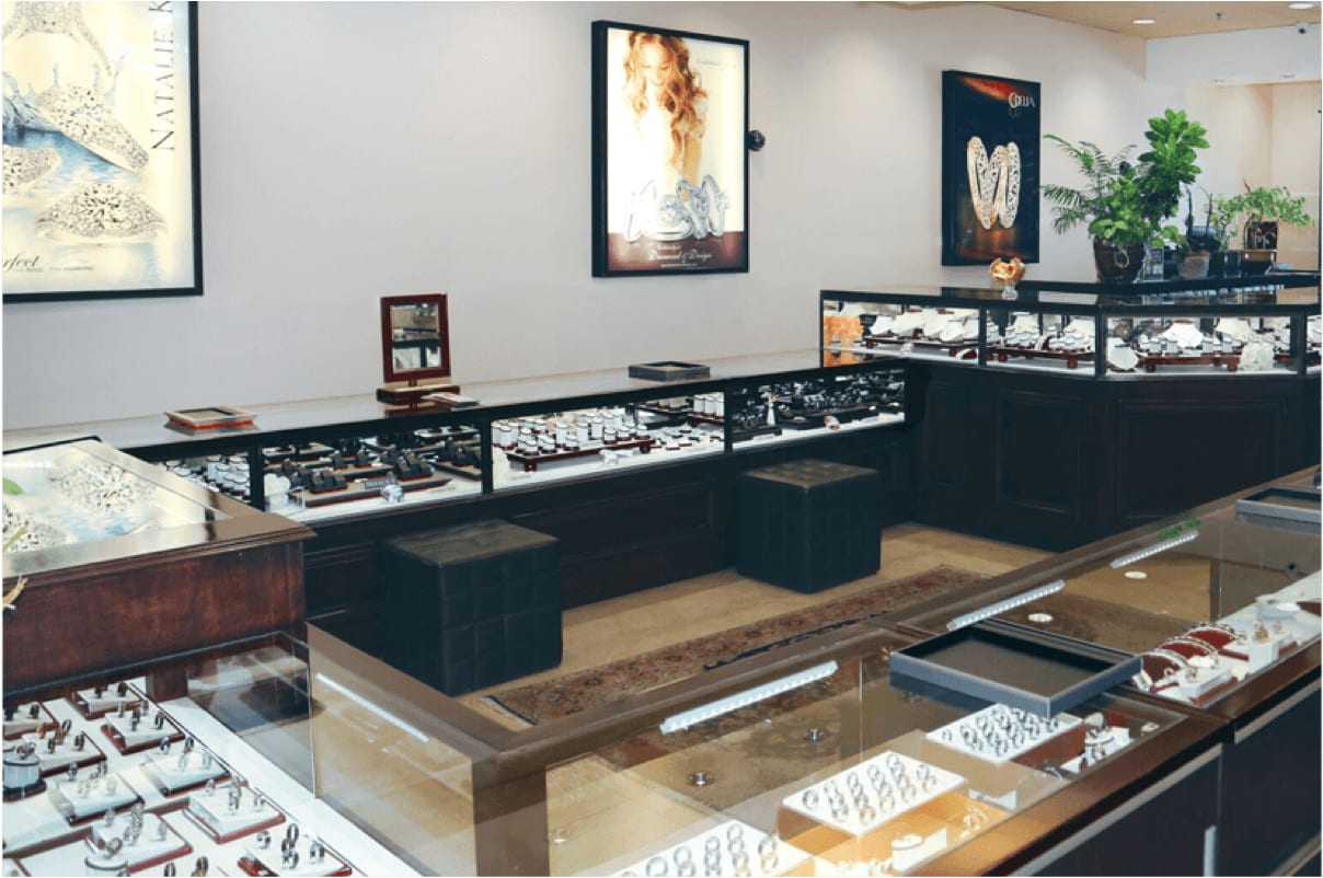 About Diamond Design Jewelers Team Services and Collections