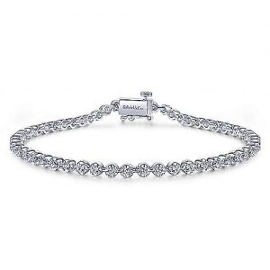 14K White Gold Buttercup Set Diamond Tennis Bracelet