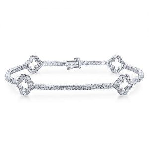 14K White Gold Diamond Tennis Bracelet with Clover Stations
