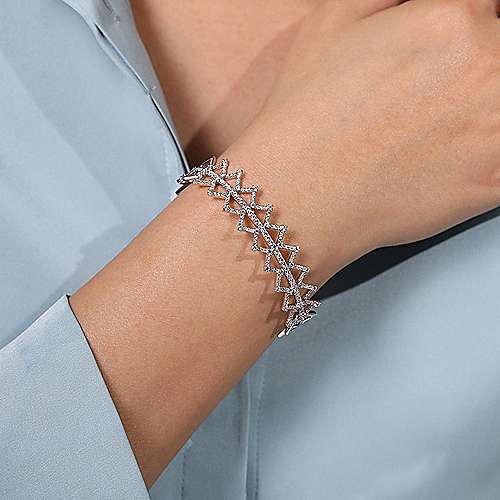 14K White Gold Zig Zag Diamond Bangle - Diamond & Design