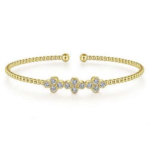14K Yellow Gold Bujukan Bead Cuff Bracelet with Three Quatrefoil Diamond Stations