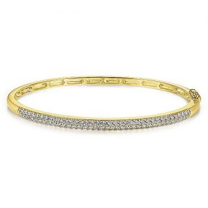 14K Yellow Gold Diamond Pavé Bangle